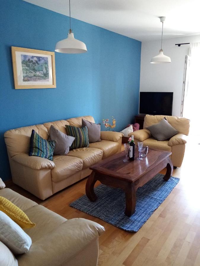 Apartman Mikola With Sea View Trogir Kültér fotó